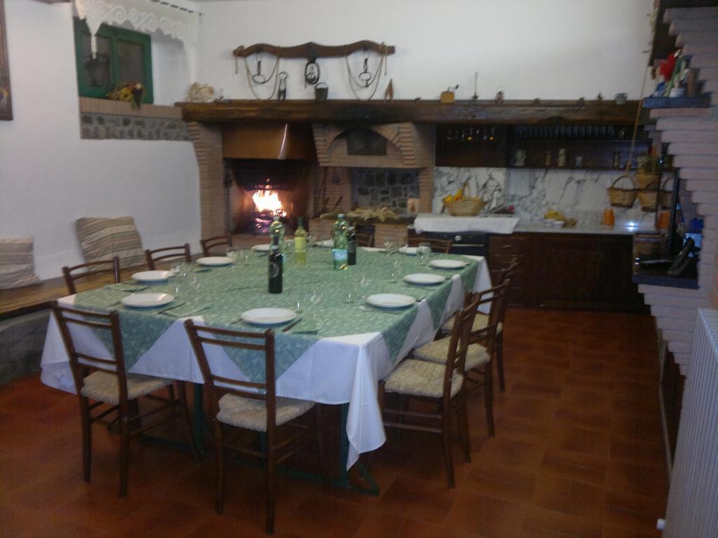 Agriturismo Il Selvello Le Versegge Esterno foto